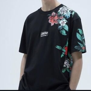 ZARA Men T Shirt 100% Cotton Size Large Black With Floral Details Super Nice !